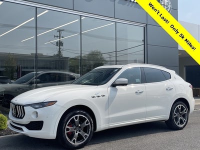 2023 Maserati Levante GT - Lease for $995/month!